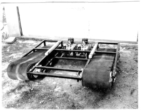 twin track frame (front)